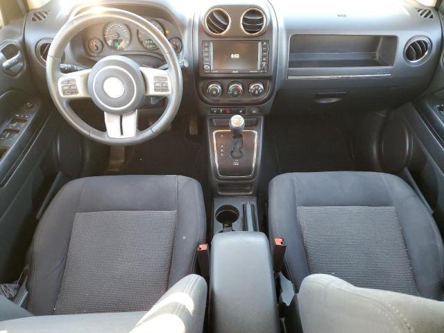 1C4NJDAB5CD506821 - 2012 JEEP COMPASS 白色 照片 8