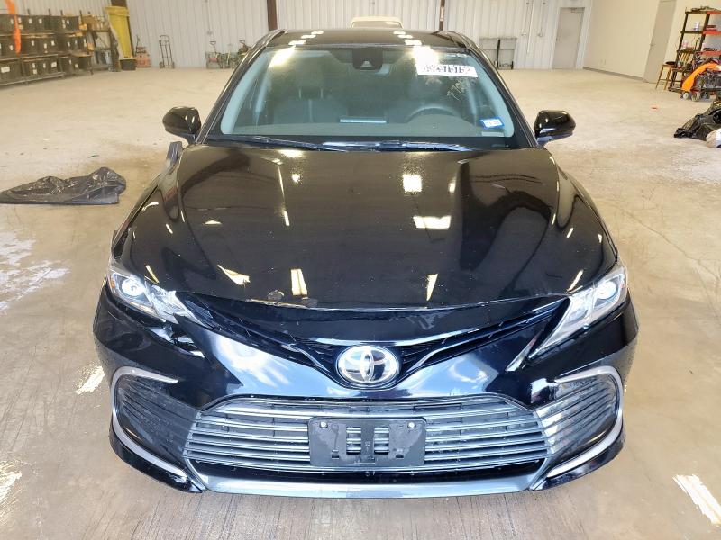 4T1C11AK0PU117706 - 2023 TOYOTA CAMRY LE 黑色 照片 5
