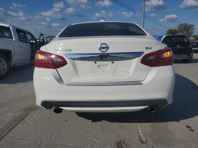 1N4AL3AP7JC205099 - 2018 NISSAN ALTIMA 2.5 Weiß Foto 6