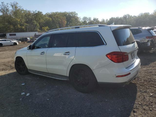 4JGDF6EE9FA445827 - 2015 MERCEDES-BENZ GL 450 4MATIC WHITE photo 2