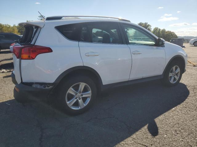 2T3RFREV6DW106047 - 2013 TOYOTA RAV4 XLE 白色 照片 3