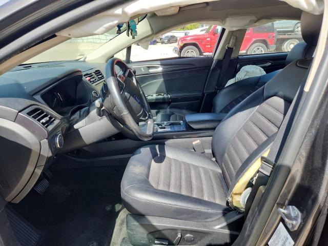 3FA6P0HD1JR218467 - 2018 FORD FUSION SE 灰色 照片 7