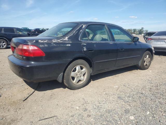 1HGCG1657WA030196 - 1998 HONDA ACCORD EX BLACK photo 3