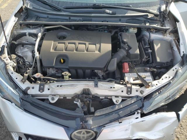 2T1BURHE4JC033656 - 2018 TOYOTA COROLLA L SILVER photo 11