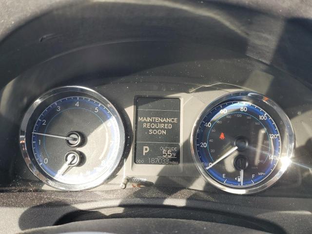 2T1BURHE4JC033656 - 2018 TOYOTA COROLLA L SILVER photo 9