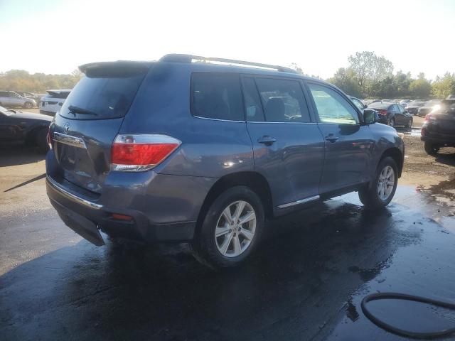 5TDBK3EH4DS248564 - 2013 TOYOTA HIGHLANDER BASE أزرق صورة 3