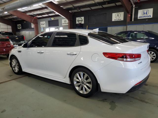 5XXGT4L34JG274899 - 2018 KIA OPTIMA LX WHITE photo 2