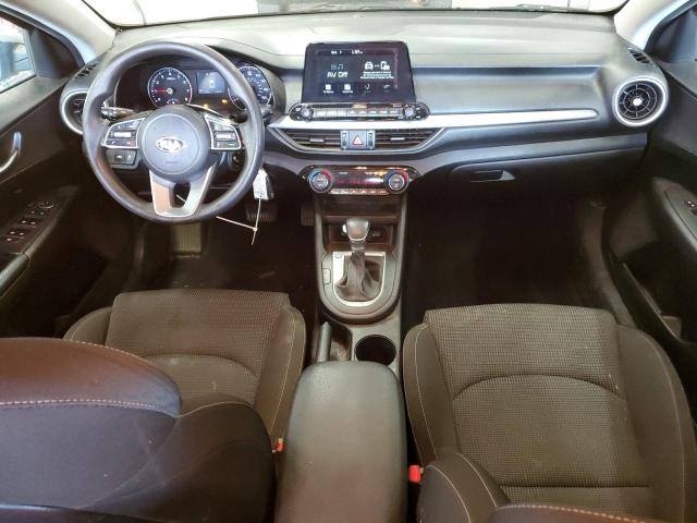 3KPF24AD5KE086624 - 2019 KIA FORTE FE 银色 照片 8