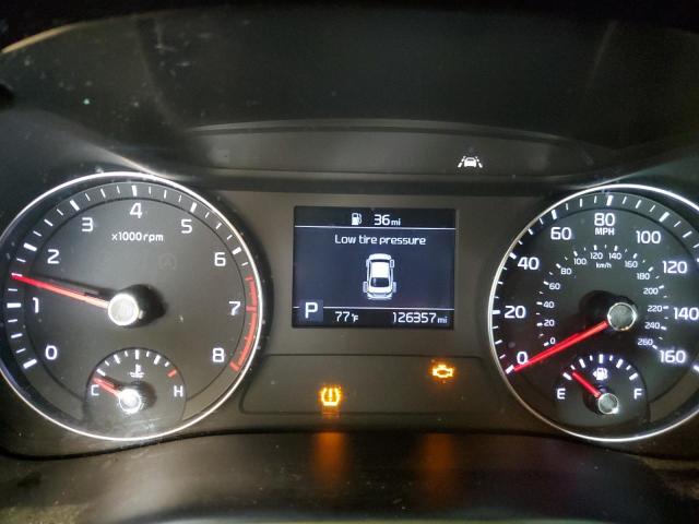 3KPF24AD5KE086624 - 2019 KIA FORTE FE 银色 照片 9