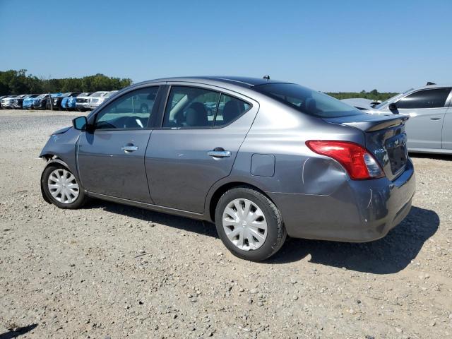 3N1CN7AP3KL831262 - 2019 NISSAN VERSA S 灰色 照片 2