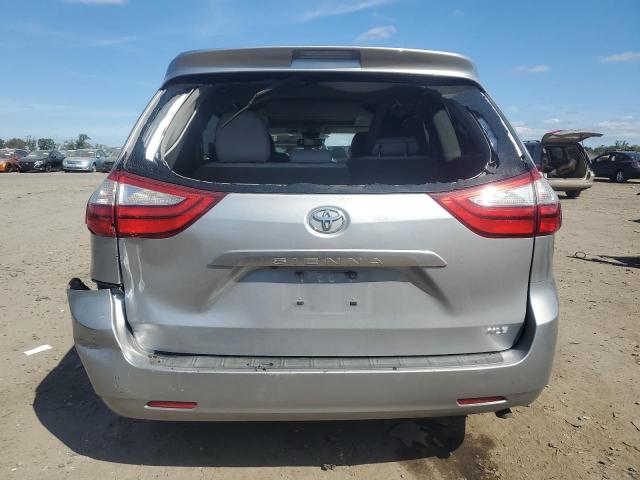 5TDYK3DC1FS558612 - 2015 TOYOTA SIENNA XLE SILVER photo 6