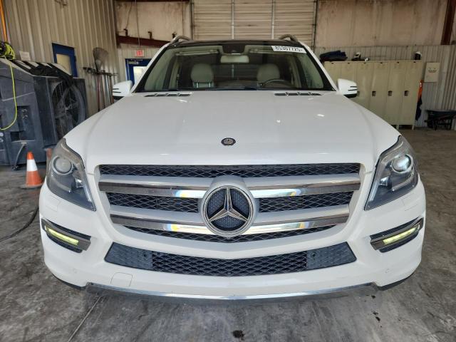 4JGDF6EE9FA515665 - 2015 MERZ GL 450 4MATIC WHITE photo 5