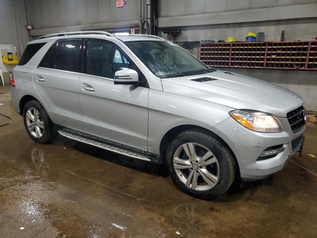 4JGDA5HB2DA205493 - 2013 MERCEDES-BENZ ML 350 4MATIC GRAY photo 4