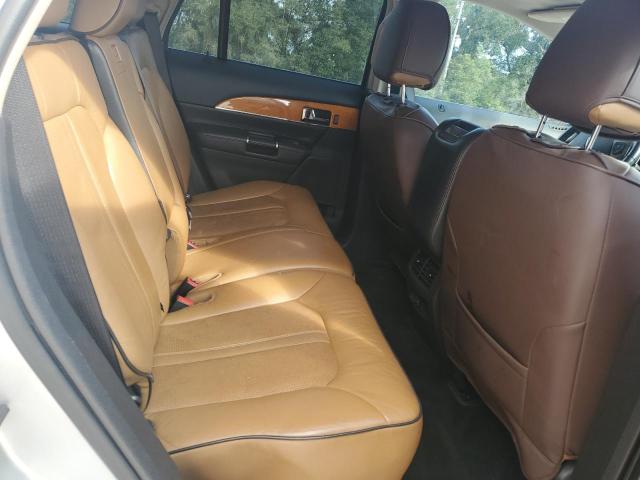 2LMDJ6JK1DBL26024 - 2013 LINCOLN MKX 银色 照片 11