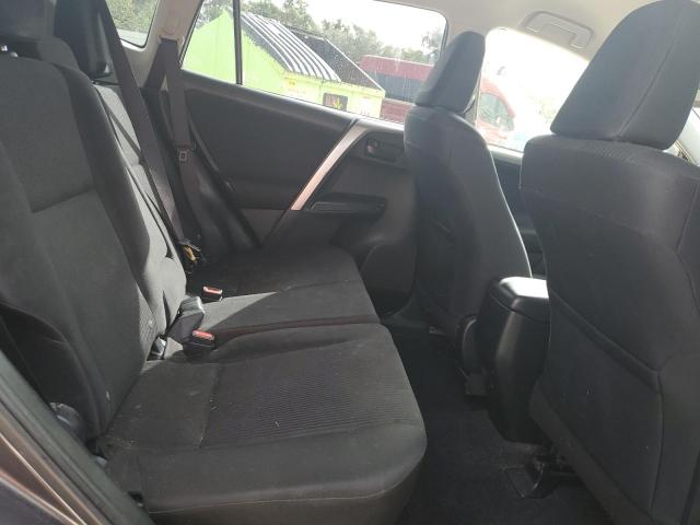 JTMBFREV1JJ726333 - 2018 TOYOTA RAV4 LE 黑色 照片 11