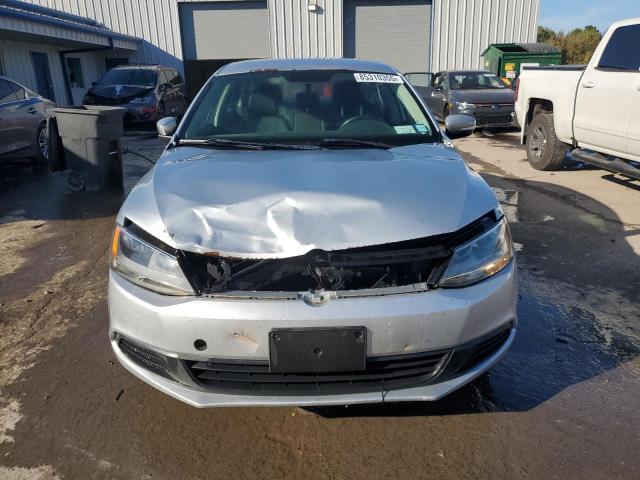 3VWBZ7AJ8BM369720 - 2011 VOLKSWAGEN JETTA SE SILVER photo 5