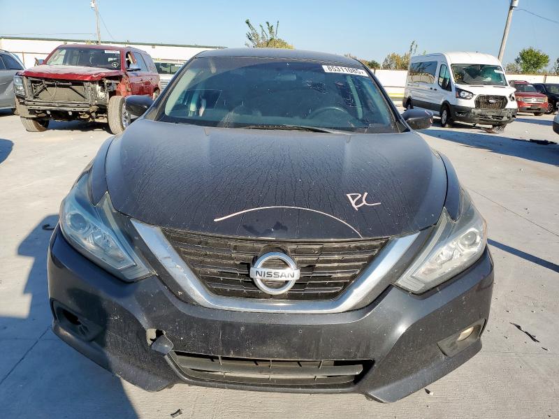 1N4AL3AP9JC204813 - 2018 NISSAN ALTIMA 2.5 Чорний фото 5