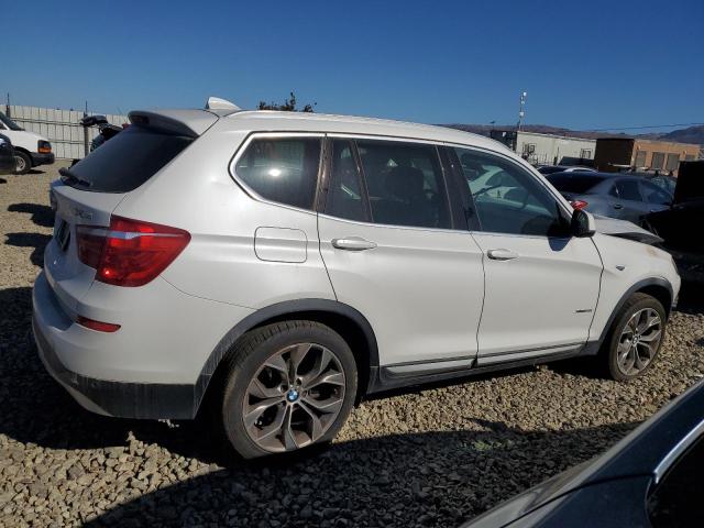 5UXWX9C50G0D94113 - 2016 BMW X3 XDRIVE28I WHITE photo 3
