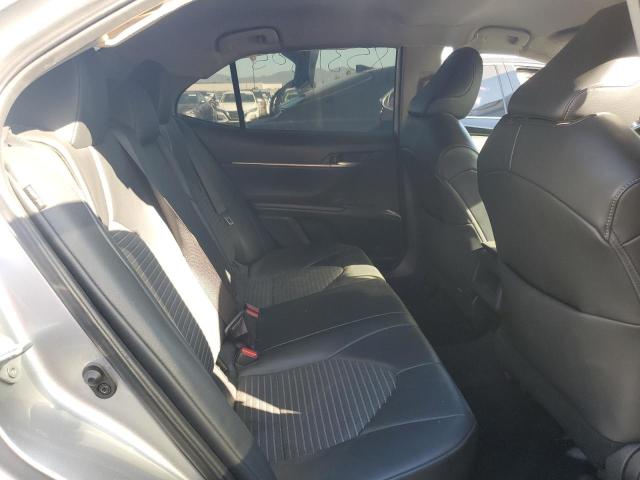 4T1G11AK7MU544314 - 2021 TOYOTA CAMRY SE 银色 照片 10
