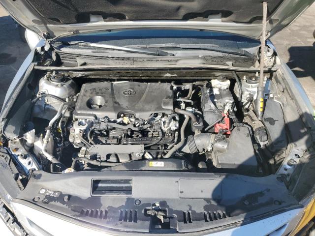 4T1G11AK7MU544314 - 2021 TOYOTA CAMRY SE 银色 照片 11