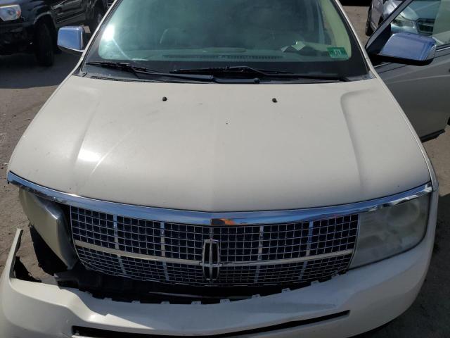 2LMDU88C58BJ39165 - 2008 LINCOLN MKX WHITE photo 11