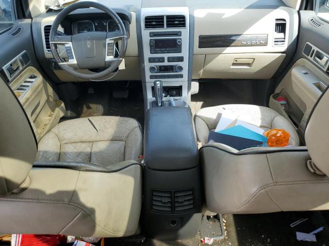 2LMDU88C58BJ39165 - 2008 LINCOLN MKX WHITE photo 8