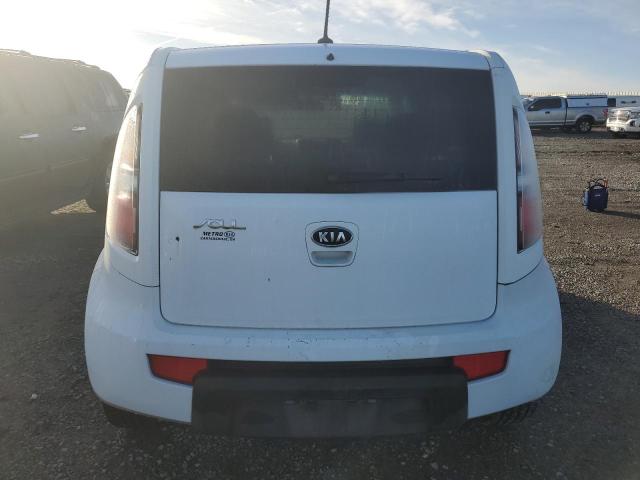 KNDJT2A28B7707770 - 2011 KIA SOUL + WHITE photo 6