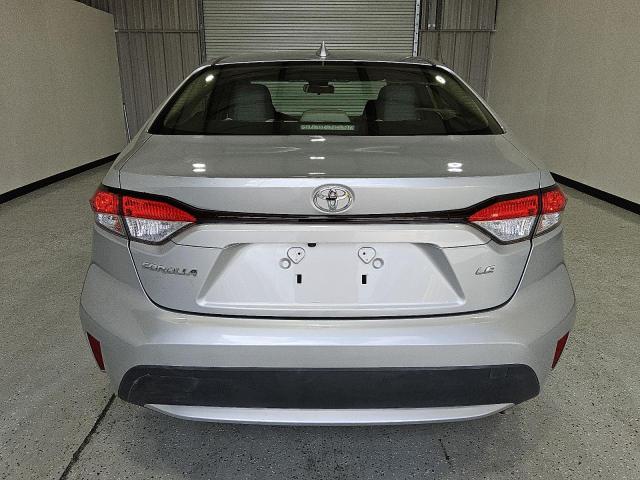 JTDEPRAEXLJ001929 - 2020 TOYOTA COROLLA LE 银色 照片 6