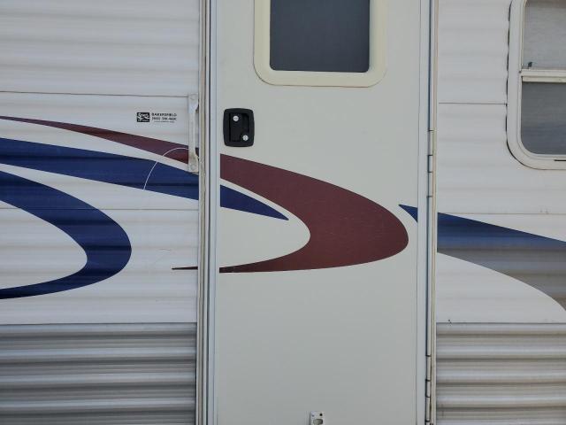 4YDT274214A212902 - 2004 KEYSTONE TRAILER WHITE photo 9