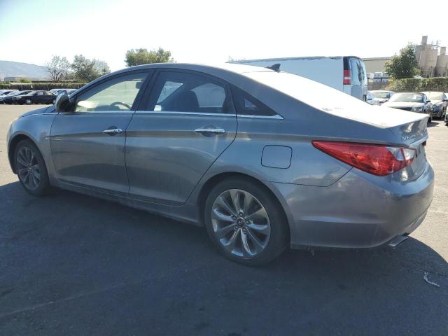 5NPEC4AB2CH377795 - 2012 HYUNDAI SONATA SE Boz foto 2