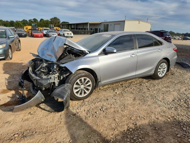 2015 TOYOTA CAMRY LE, 