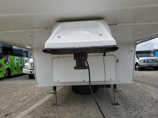 5SFGF33299E032101 - 2009 HEARTLAND SUNDANCE თეთრი ფოტო 7