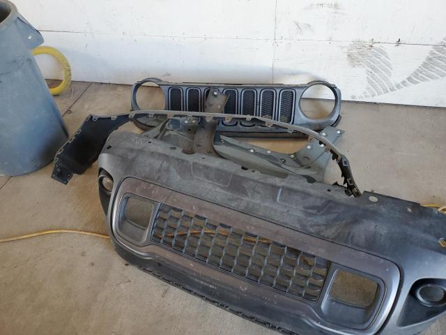 ZACCJBCT8FPB42708 - 2015 JEEP RENEGADE TRAILHAWK Boz foto 13