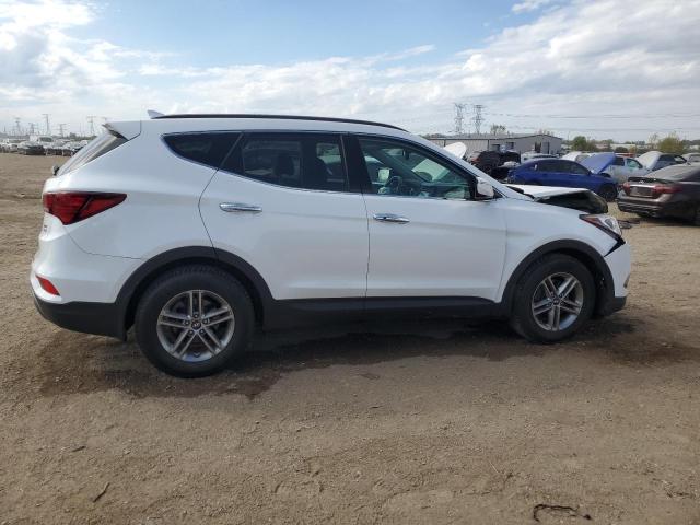 5NMZUDLB5JH065895 - 2018 HYUNDAI SANTA FE S WHITE photo 3