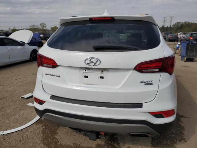 5NMZUDLB5JH065895 - 2018 HYUNDAI SANTA FE S WHITE photo 6