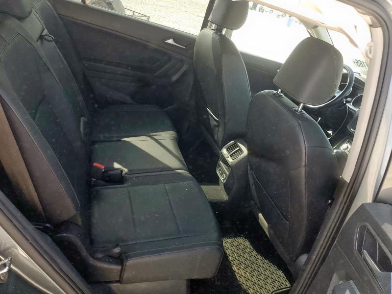 3VV2B7AX0KM089643 - 2019 VOLKSWAGEN TIGUAN SE GRAY photo 11