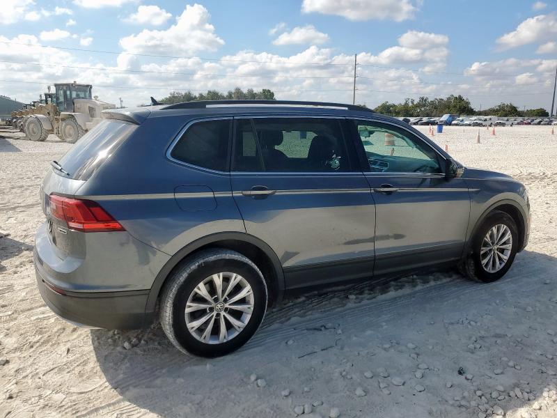 3VV2B7AX0KM089643 - 2019 VOLKSWAGEN TIGUAN SE GRAY photo 3