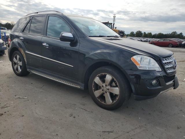 4JGBB86E99A493829 - 2009 MERCEDES-BENZ ML 350 BLACK photo 4