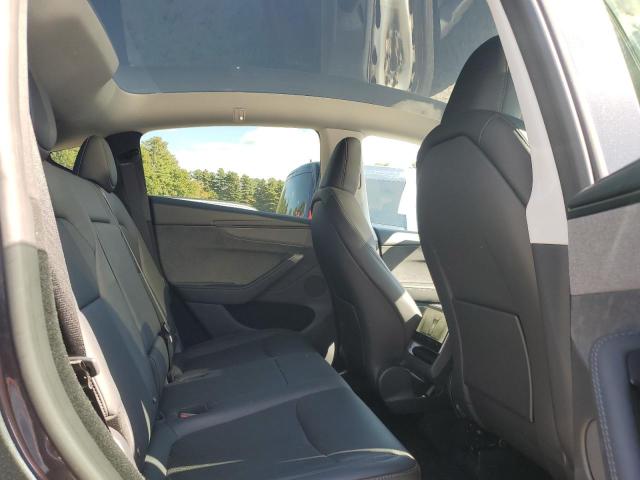 7SAYGDEE1TA390803 - 2026 TESLA MODEL Y GRAY photo 11