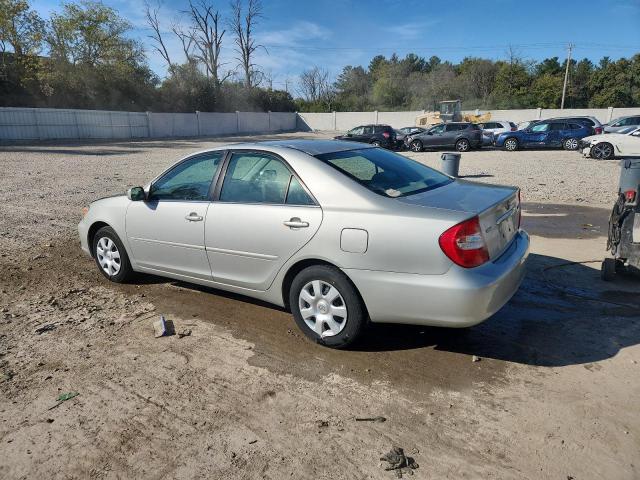 4T1BE32K73U128416 - 2003 TOYOTA CAMRY LE SILVER photo 2