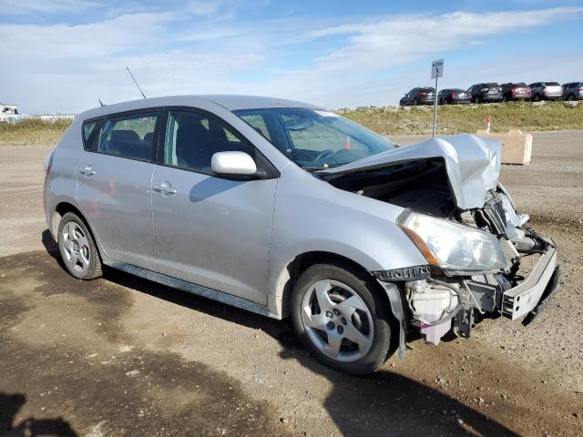 5Y2SL6E86AZ414267 - 2010 PONTIAC VIBE SILVER photo 4