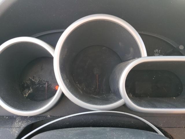 5Y2SL6E86AZ414267 - 2010 PONTIAC VIBE SILVER photo 9