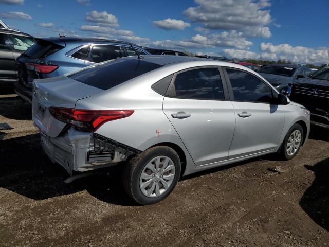 3KPC24A64LE106917 - 2020 HYUNDAI ACCENT SE 银色 照片 3