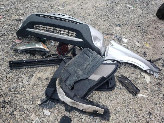 2T3RFREV6FW277190 - 2015 TOYOTA RAV4 XLE SILVER photo 13