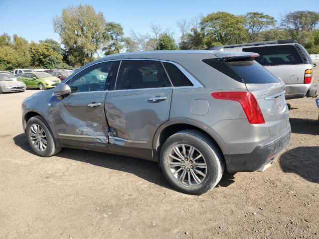 1GYKNBRS1HZ246096 - 2017 CADILLAC XT5 LUXURY GRAY photo 2