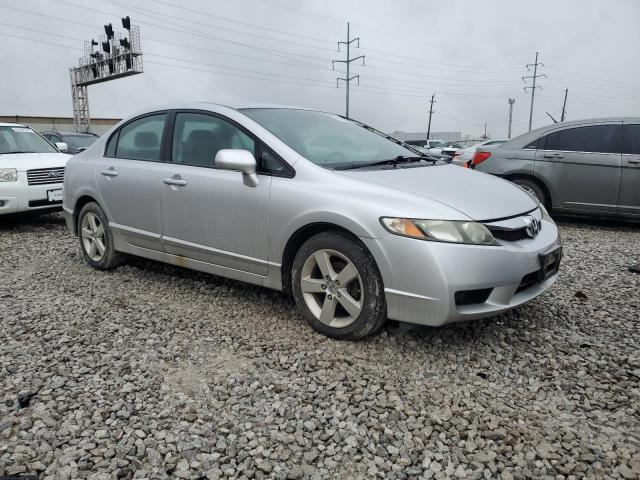 19XFA1F64AE070473 - 2010 HONDA CIVIC LX-S Արծաթագույն լուսանկար 4