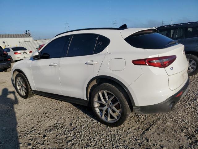 ZASFAKNN1J7B98837 - 2018 ALFA ROMEO STELVIO TI SPORT WHITE photo 2