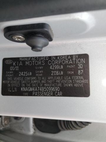 KNAGM4A74B5099690 - 2011 KIA OPTIMA LX 银色 照片 12