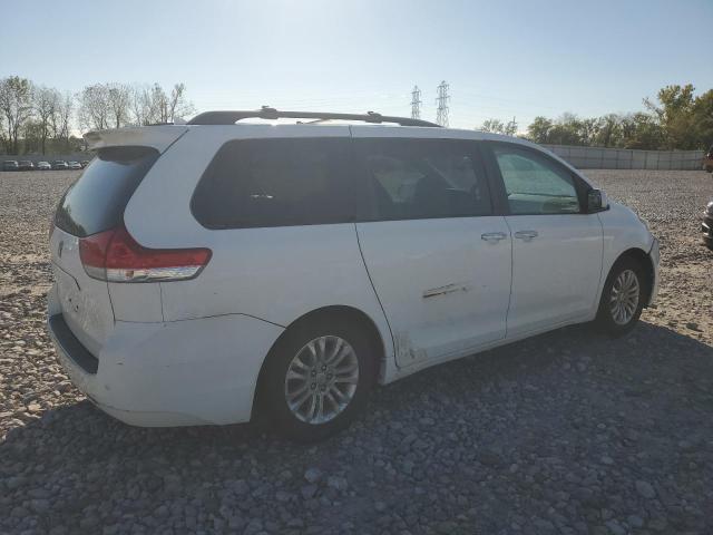5TDYK3DC7BS019857 - 2011 TOYOTA SIENNA XLE თეთრი ფოტო 3