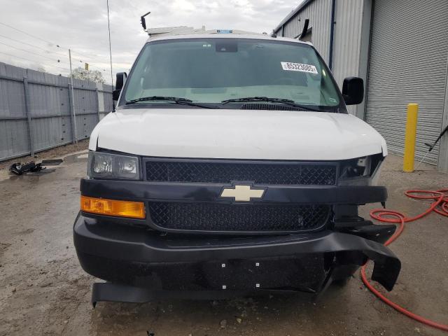 1GCWGAFP6L1258201 - 2020 CHEVROLET EXPRESS G2500 WHITE photo 5